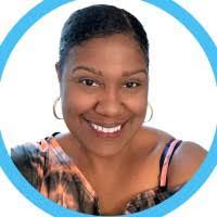 Heidi Hutson's Instagram, Twitter & Facebook