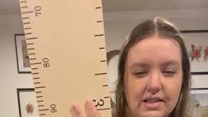 Amazon.com: Kate and Laurel Growth Chart 6.5' Wood Wall Ruler, Rustic Brown  : Baby