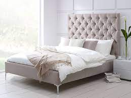 Hai cercato imbottitura testata letto tra i tag. Letto Imbottito Materasso I Comfort Del Letto Imbottito