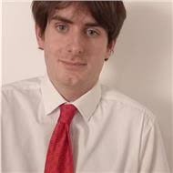 What qualifications should I have to teach maths to students at GCSE?