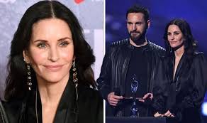 Courteney Cox's appearance at BRITs 2022 leaves fans baffled 'Random  choice!'