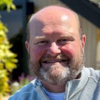 1600+ perfiles de «Steckler»