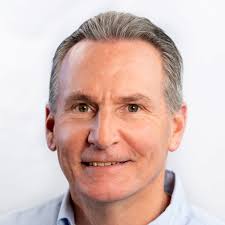 CFO THOUGHT LEADER • Listen