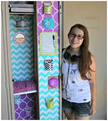 Llz By Lockerlookz Such A Cute And Easy Way To Decorate Your Locker I Love That Chandelier School Locker Decorations Locker Decorations School Lockers