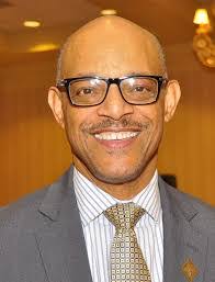 Doreen Aiken's Instagram, Twitter & Facebook