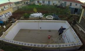 Guide De La Piscine En Belgique Construction Entretien Amenagement Aquatopia Be