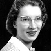 Elizabeth Clouse's Instagram, Twitter & Facebook