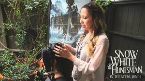 You can style like kristen. Kristen Stewart Hairstyle Tutorial Short Snow White The Huntsman Youtube