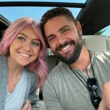 Happy Valentine's Day to my gorgeous wife @paige.vickers ! You have my  whole heart and you are my world! I am so blessed and lucky that you chose  me and I will