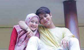 Profil rizky billar nama lengkapnya adalah muhammad rizky billar tetapi dia lebih akrab dan populer disapa rizky billar. Rizky Billar Ceritakan Kisah Di Balik Fotonya Bersama Dinda Hauw Ungkap Perasaan Sayangnya Pikiran Rakyat Com