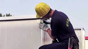 Syarikat kami menawarkan khidmat sewa tong sampah jenis besi, roro dan kontena mudah alih. Video Pemasangan Kontena Rumah Lipat Rockyou Youtube