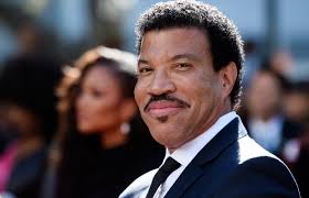 Lionel richie‏подлинная учетная запись @lionelrichie 31 дек. Lionel Richie Net Worth Girlfriend Wives House Cars Daughter Bio Celeb Tattler