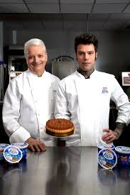 Il pasticciere iginio massari scrive una lettera d'amore a napoli. Iginio Massari E Fedez Anticipano Il Tiramisu Day La Cucina Italiana
