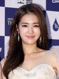 평일 디너 및 주말 샐러드바를 이용하는 모든 성인고객에게 특제 시즈닝을 더해 겉은 바삭하고 속은 촉촉한 미국식 시그니처 스테이크를 제공한다. ì• ìŠë¦¬ ë¬¼ ì˜¤ë¥¸ ë¯¸ëª¨