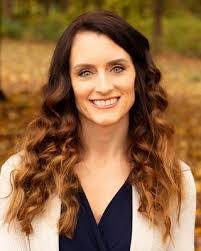 Stacey Burroughs's Instagram, Twitter & Facebook