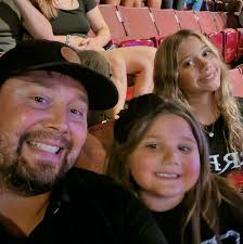 Cual seria el precio correcto para este deck con composite . Ya que mi  cliente dice que esta un poco costoso -11200 -(PA) 24x8