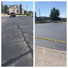 Before After Dixie Hwy Shopping Center Www Jimreynoldsasphalt Com With Images Asphalt Paving Contractors Concrete Driveways Asphalt Driveway