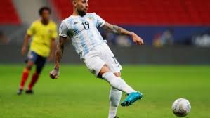 Decorate your laptops, water bottles, notebooks and windows. Otro Rebelde De Seleccion Martinez Buendia Romero Y Lo Celso Viajaran A La Concentracion De La Seleccion Argentina Junto A Nicolas Otamendi Tnt Sports