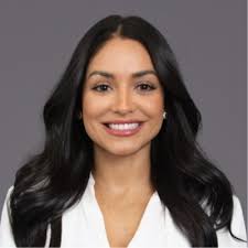 My name is Hernando Quintero. I'm Colombian. I moved to United States when  I was 16. I spend 6 years illegally in this country. Almost got deported  twice. I barely finished high