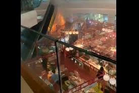 The singapore civil defence force (scdf) said that it responded to the fire at around 5.15pm. One Taken To Hospital After Fire Breaks Out At Tampines Mall S Atrium Fair Singapore News Asiaone