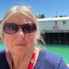 CELEBRATION KEY. Please share. CARNIVAL CRUISE LINE KICKS OFF CELEBRATION  KEY™ PORTAL REVEALS WITH PREVIEW OF PARADISE PLAZA AND CALYPSO LAGOON  Exclusive Destination