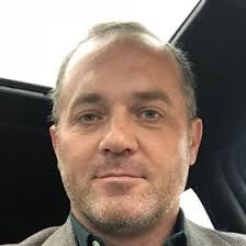 Greg Vandenberg (gregveeus)