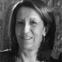 40+ "Danielle Saint" profiles