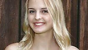 Stacy Marra's Instagram, Twitter & Facebook