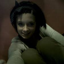 elisha ritchie (@leesharitchie)