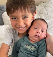 I didn't know you could have two hearts beating outside your body. When  baby came home from the NICU, I didn't want to force a brother photo…. so  when this happened today