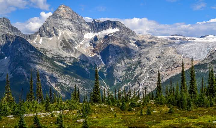 Glacial valley in British Columbia, AI generated