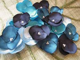 Hydrangea Blossoms Fabric Flowers Handmade Satin Sew On Etsy In 2021 Handmade Flowers Fabric Fabric Flowers Flower Applique