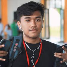 Sebenarnya capek.. Tapi..mau gimana lagi, Warisan cuman nyawa dan fisik  yang kuat... #fbpro #fyp #foto #animasi