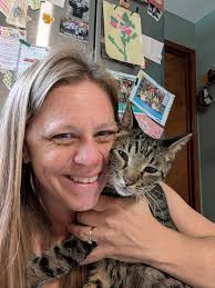 Rescued cat Waldo's story and animal abandonment discussion