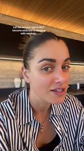 Heidi Rowe's Instagram, Twitter & Facebook