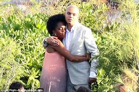 Add interesting content and earn coins. Diana Ross Wows In White Dress At Daughter Chudney S Wedding In Hawaii Daily Mail Online