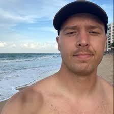 William Luft (4luftw6895)