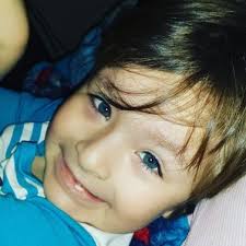 Kary Cardenas's Instagram, Twitter & Facebook