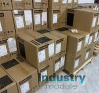 1PCS New Siemens 6ES7153-1AA03-0XA5 6ES7 153-1AA03-0XA5 In Box Expedited  Ship
