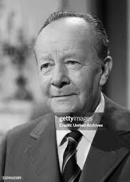 1,606 Erik Grant Photos & High Res Pictures