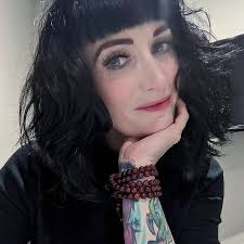 CASIE LUCAS MAKEUP (@casielucasmakeup) • Instagram photos and videos