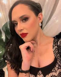 Luciana Tôrres (@luciana.storres) • Instagram photos and videos