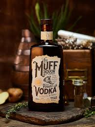 Pin De Luis Fernando Duenas Bayona En Food Drink En 2020 Licor Botellas Empaques