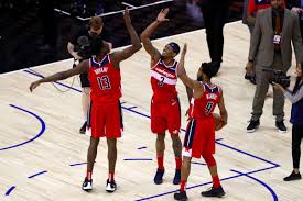 Bradley beal scored 27 points, kelly oubre jr. Wizards Escape London With 101 100 Win Over Knicks Bullets Forever