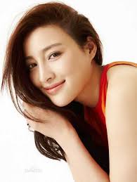 Can Đình Đình: 'Dâm phụ Phan Kim Liên' dám yêu, dám hận