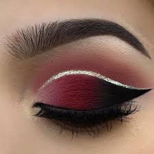 Black And Red Ombre Eyeshadow From Chelseasmakeup I Got A Lot Of Requests To Create A Tutorial Similar To This Look So I Filmed This One Today Eye Makeup Eye Make Up Beautiful Makeup