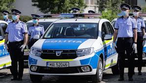 112 cu privire la . citeşte tot 01 iul O TanÄƒrÄƒ A Fost ArestatÄƒ DupÄƒ Ce A BÄƒtut Patru PoliÈ›iÈ™ti Trei AgenÈ›i De Securitate È™i Alte DouÄƒ Persoane Intr Un Local Din ConstanÈ›a