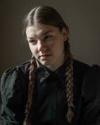 Editors' Pick — Iconic Artist