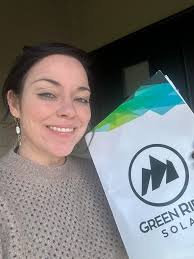 Amber Deuchar (@ambersellspdx) • Instagram photos and videos