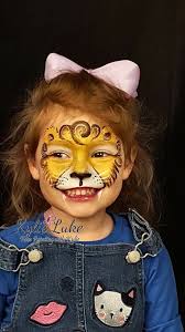 Pin Von Wiebke Steinert Auf Schminke Schminken Lowe Schminken Tiere